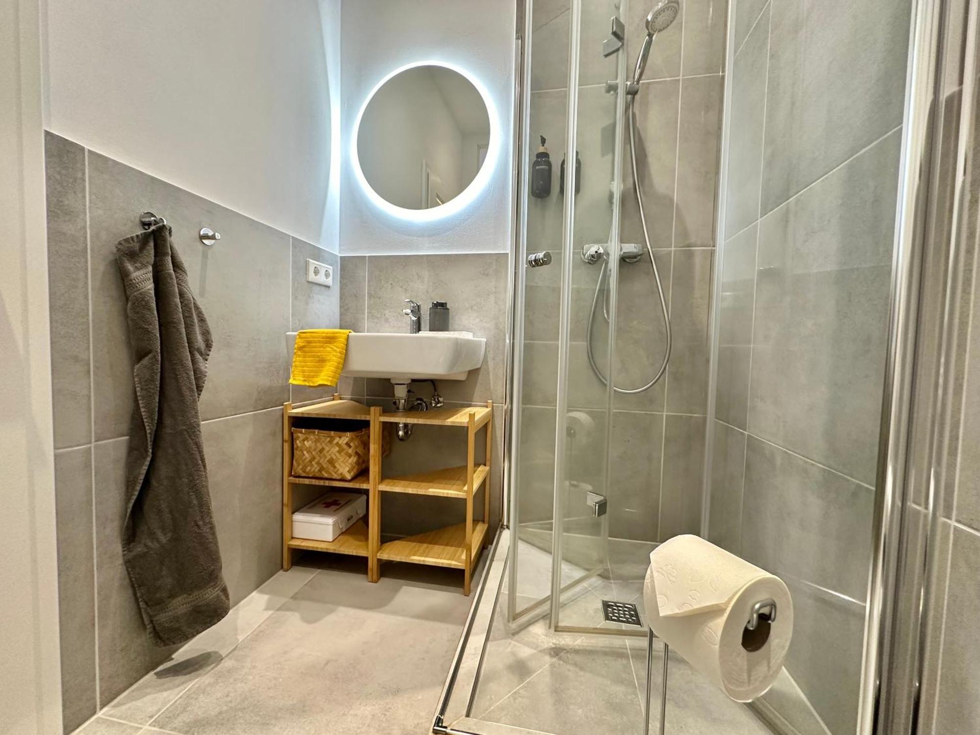 250M Rhine - Quiet Appartement Near Centralstation- Secretplace-K-111-S Koblenz  Eksteriør bilde